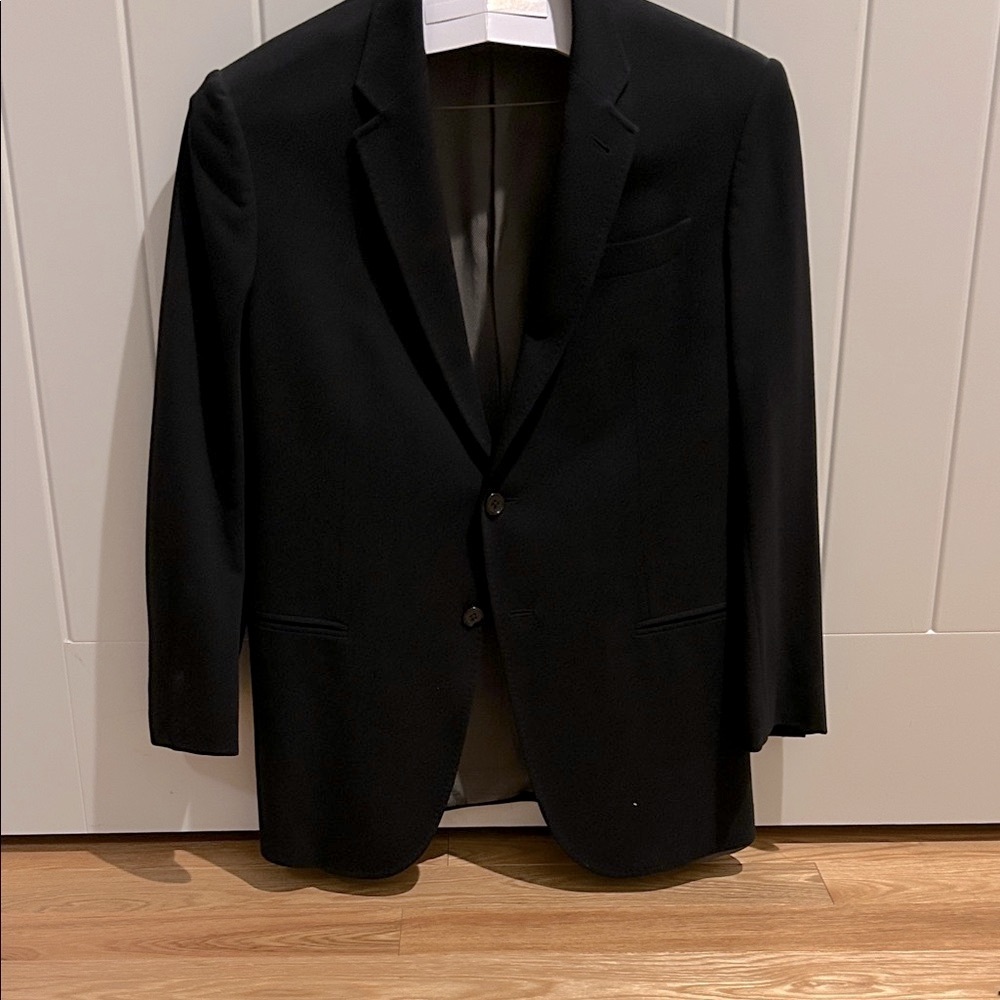 Classic Black Men's Blazer Armani Colleczioni 40R viscose blend soft classic